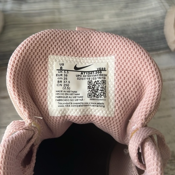 Nike Wmns In-Season TR 9 Coral Stardust Sz 8 NWOT - Picture 10 of 12